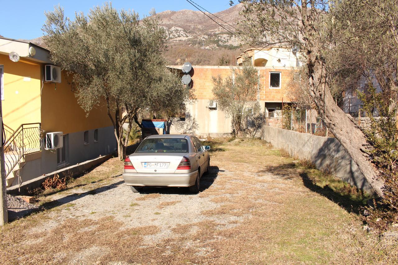 Apartments Todorovic Petrovac Exterior foto