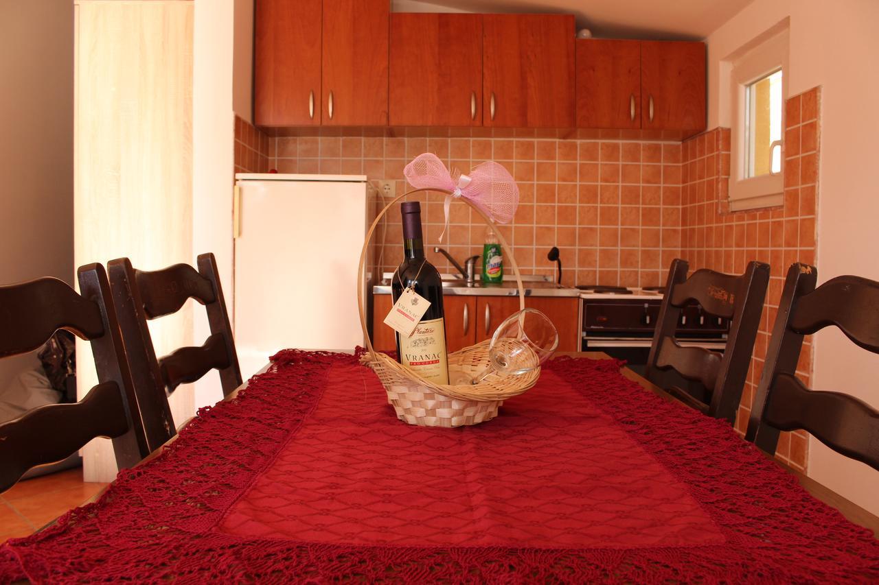 Apartments Todorovic Petrovac Exterior foto